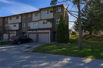 640 WILKINS Street, London South, ON N6C 4Z4