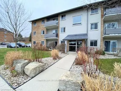 645 WONDERLAND Road S 12, London South, ON N6K 1M1