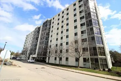 127 BELMONT Drive 403, London South, ON N6J 4J7