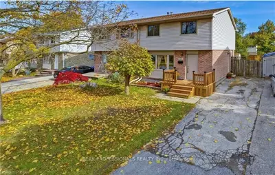103 AUGUSTA Crescent, London South, ON N6E 2C9