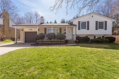 775 WESTBURY Court, London South, ON N6J 2E3