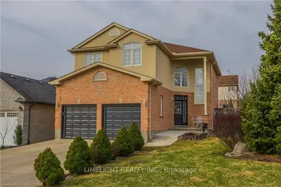 568 KOKANEE Road, London North, ON N5X 4K2