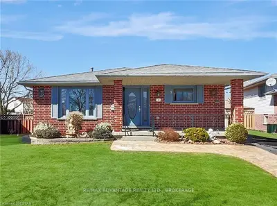 135 PORTSMOUTH Crescent W, London East, ON N5V 4E5