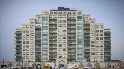 260 VILLAGEWALK Boulevard 813, London North, ON N5X 0A6