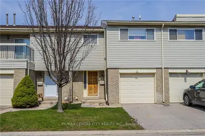 700 OSGOODE Drive 90, London South, ON N6E 2H1