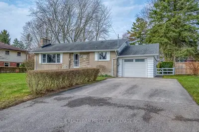 658 SHERENE Terrace, London North, ON N6H 3K1