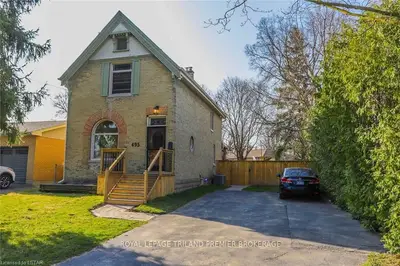 495 BASE LINE Road E, London South, ON N6C 2P5