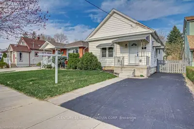 210 ELGIN Street, London East, ON N5Z 2T8
