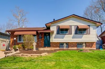 159 ST. CLAIR Crescent, London South, ON N6J 3V1