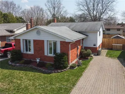 134 INVERARY Crescent, London North, ON N6G 3L8