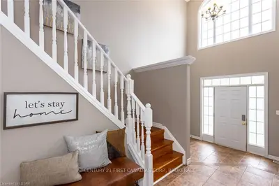 1468 AGATHOS Street, London East, ON N5V 5J4