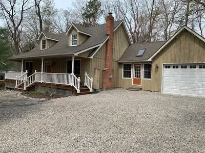 10379 SHERWOOD Crescent, Lambton Shores, ON N0M 1T0