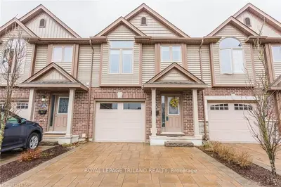 2635 BATEMAN Trail 113, London South, ON N6L 0B1