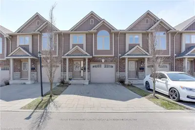 2635 BATEMAN Trail 55, London South, ON N6L 0B1