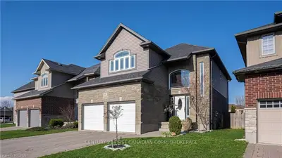 1416 CORONATION Drive, London North, ON N6G 5P7