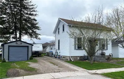 109 HURON Street E, South Huron, ON N0M 1S1