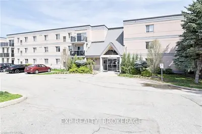 163 Ferguson Drive B6, Woodstock, On N4v 1b1