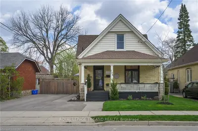 106 MARLEY Place, London South, ON N6C 3T3