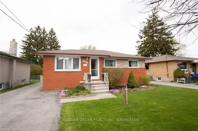 1240 LANDOR Street, London East, ON N5Y 3W5