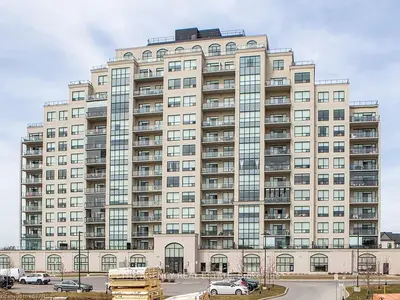 260 VILLAGEWALK Boulevard 405, London North, ON N5X 0A6