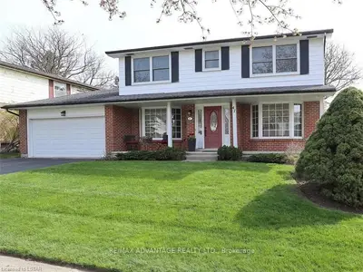 47 MCTAGGART Crescent, London North, ON N5X 2E2