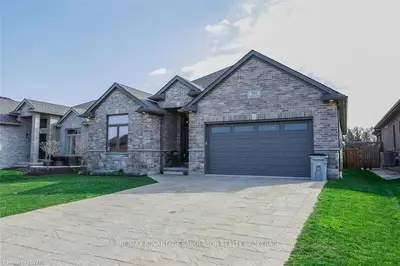 50 TIMBERWALK Trail, Middlesex Centre, ON N0M 2A0