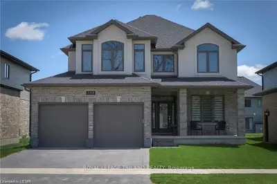 2401 RED THORNE Avenue, London South, ON N6P 0E7