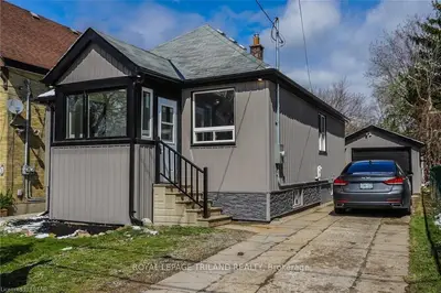 64 JACQUELINE Street, London South, ON N5X 3P7