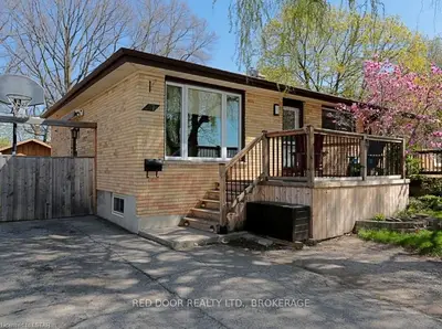 97 QUEENSTON Crescent S, London East, ON N5W 1N7