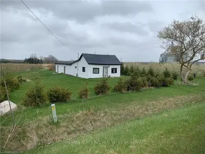 450 MAIN Street, Lambton Shores, ON N0M 2N0