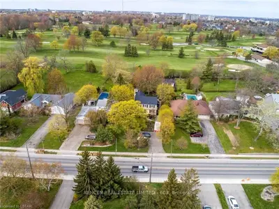 533 UPPER QUEEN Street, London South, ON N6C 3T8