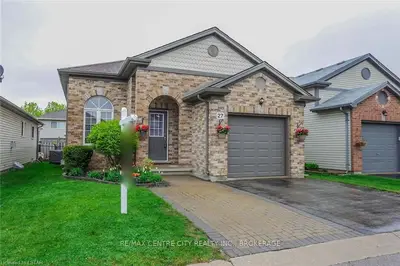 335 LIGHTHOUSE Road 27, London South, ON N6M 1J8