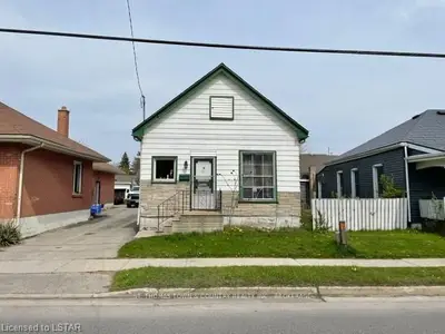 126 Egerton Street, London East, ON N5Z 2G4