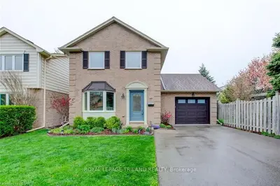 58 BELORUN Court, London South, ON N6K 3K8