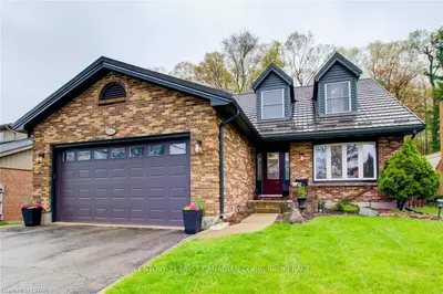755 GRIFFITH Street, London South, ON N6K 3A6