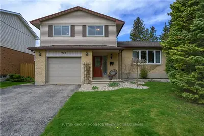747 LENORE Street, London South, ON N6J 4A7