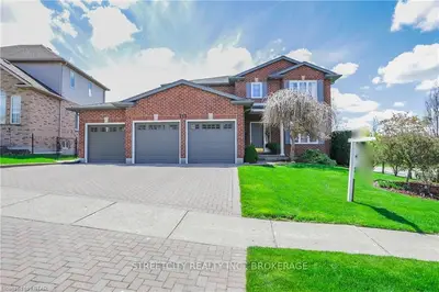 127 OPTIMIST PARK Drive, London South, ON N6K 4M2
