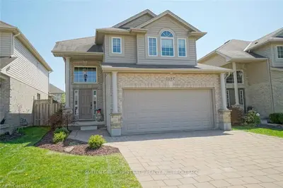 1197 SMITHER Road, London North, ON N6G 5R8