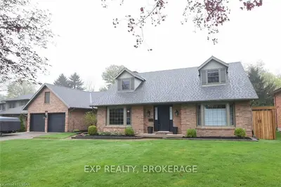 31 Devon Court, Tillsonburg, On N4g 4k3