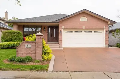 87 ASHLEY Crescent, London South, ON N6E 3P8