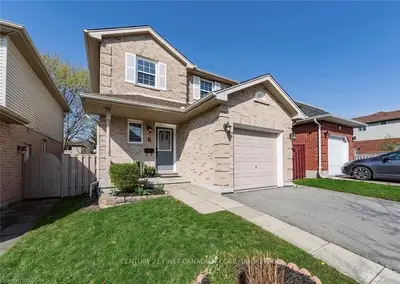 6 REID Court, London North, ON N6G 4Z6