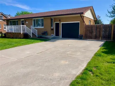 175 CARADOC Street S, Strathroy-Caradoc, ON N7G 2N9