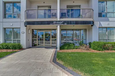 353 COMMISSIONERS Road W 1015, London South, ON N6J 0A3