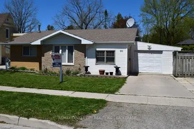 60 SANDERS Street W, South Huron, ON N0M 1S2