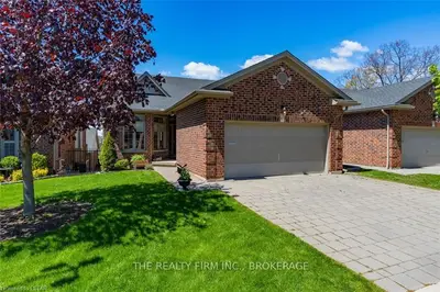 455 HYDE PARK Road 45, London North, ON N6H 3R9
