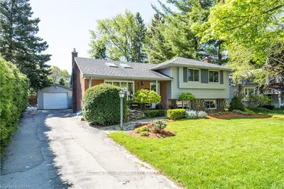 71 MCLEAN Drive, London North, ON N5X 1Y4