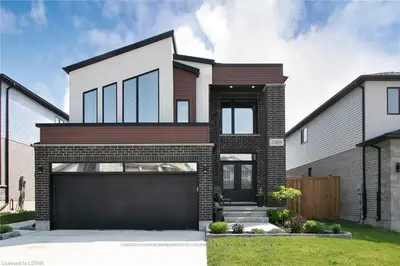 2188 WESTPOINT Heights, London South, ON N6P 0E5