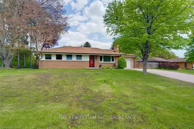 298 NEVILLE Drive, London North, ON N6G 1C3