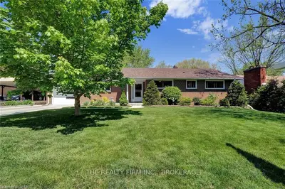 883 VALETTA Street, London North, ON N6H 2Z4