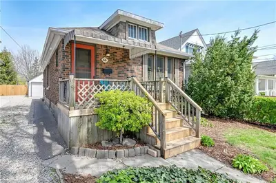 44 EMERY Street E, London South, ON N6C 2C8